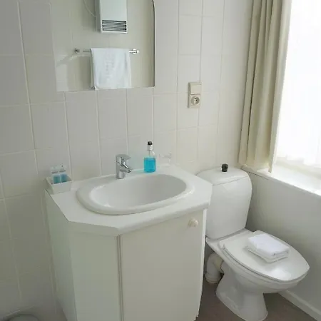 Hotel Bon Accueil 2*