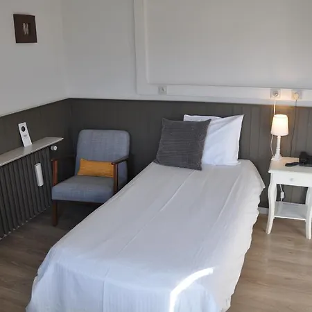 Hotel Bon Accueil 2*