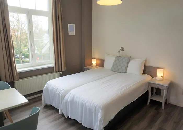 Hotel Bon Accueil 2*