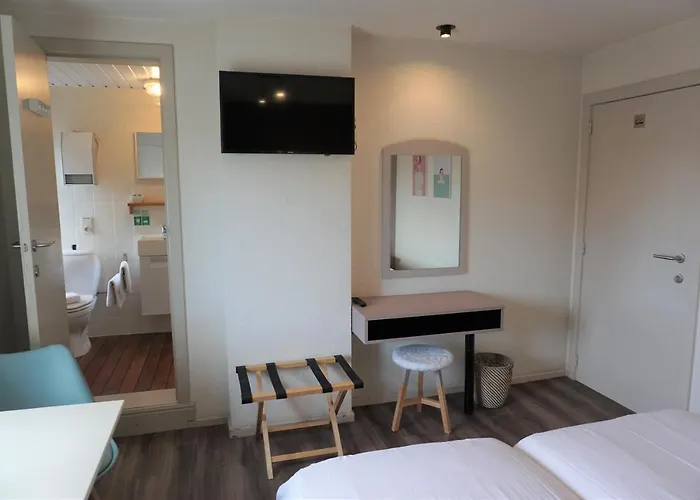 Bon Accueil Hotel 2*